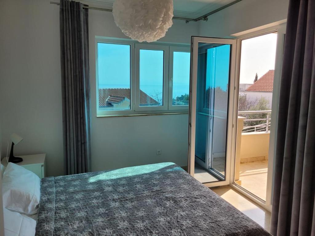 Gospino Apartment 1 Perfect For A Family Τρογκίρ Εξωτερικό φωτογραφία