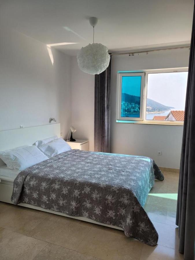 Gospino Apartment 1 Perfect For A Family Τρογκίρ Εξωτερικό φωτογραφία